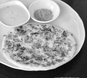 Spring Onion Cheese Uttapam