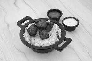 Special Chicken Biryani (boneless)