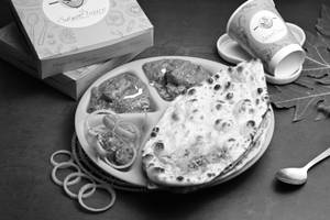 Butter Paneer Masala Kulcha