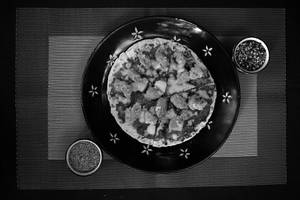 Vegan Air Fried Chicken Popcorn Pizza