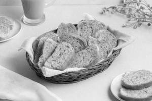 Garlic Rusk
