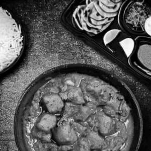 Lohe Ki Kadai Ke  Masala Aloo