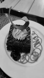 CHEESE BROWNIE