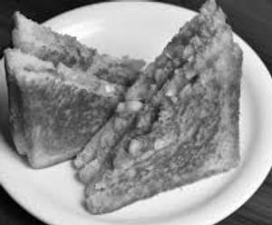 Corn Capsicum Grilled Two Slice Sandwich