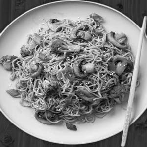 Broccoli Mushroom Noodles