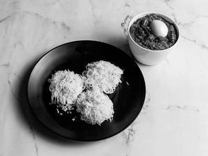 3 Idiyappam + Egg Roast