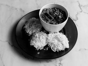 3 Idiyappam + Kadalacurry