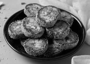 Anjeer Roll