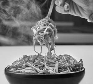 Schezwan paneer noodles