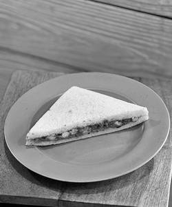 Paneer Makhani Atta Sandwich