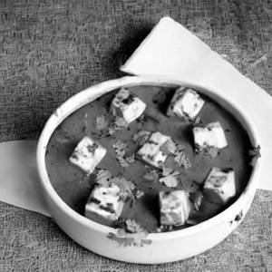 Paneer Shahi Korma (Sweet)