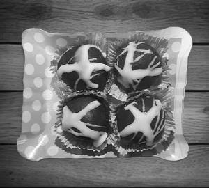 Chocolate Ball (4 Pis )