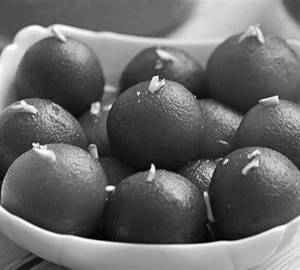 Gulab Jamun ( 3Pcs )