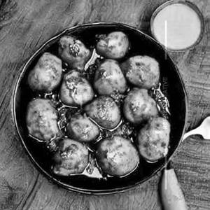 Dum Aloo Kashmiri