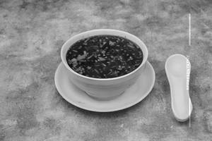 Hot N Sour Soup   [Non Veg]