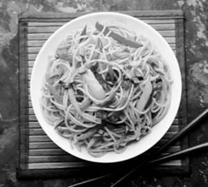 Veg Schezwan Noodles