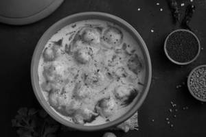 Chef Special Kadhi Pakoda