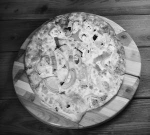 Onion Pizza