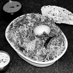 Vegetable Lucknowi Biryani 