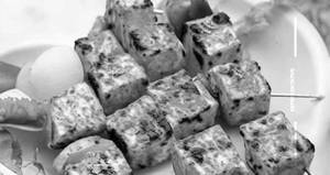 Paneer Lasooni Tikka