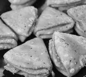 Triangle namkeen