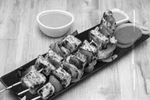 Paneer Lasooni Tikka
