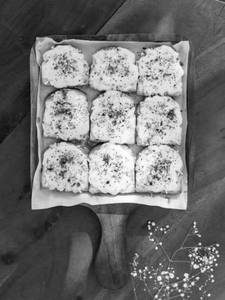 Classic Cheesy Garlic Bread