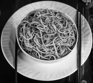 Chicken Schezwan Noodles