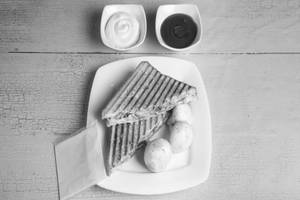 Corn mushroom sandwich