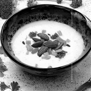 Cream Of Broccoli Almond Soup
