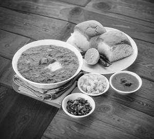 Butter Pav Bhaji (2Pcs)