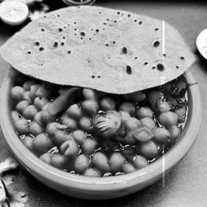 Medium Matki Misal                                  