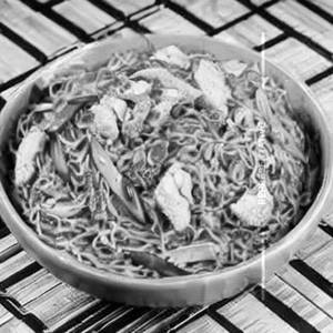 Chicken Singapore Noodles