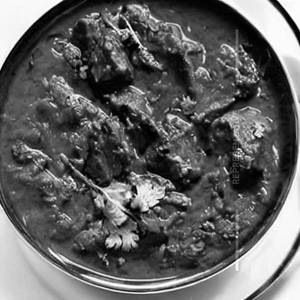 Beef Varutharacha Curry 