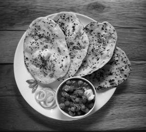 Tandoori Roti 2 Pcs + Chana Masala(1/2)