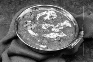 Navratan Kurma
