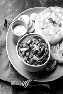 Chole Kulcha