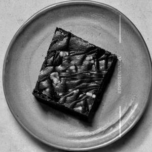 Original Walnut Double Fudge Brownie