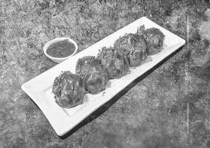 Chicken Manchurian Momos