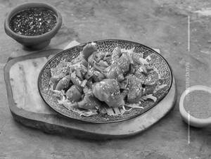 Sliced Chicken In Chilli Oil & Spring Onion