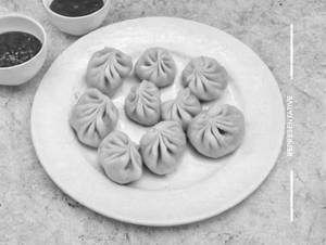 Paneer momos