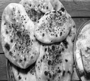 Butter Nan 2 Pc+masala Kulcha 2 Pc