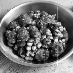 Spice corn ball in chilli basil sauce