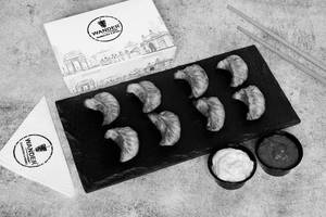 Chicken Fried Momo (8 Pcs)