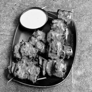 Achari Chaap Tikka