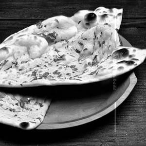 Cheese Garlic Naan