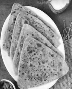 2 Wheat Lachha Paratha