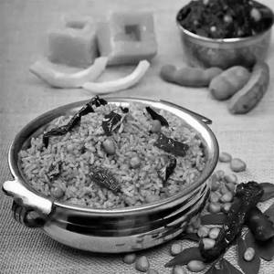 Tamarind Rice/ Puliyodharai