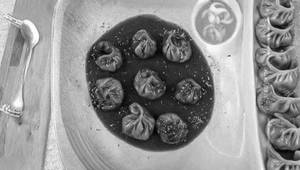 Chicken Hot Garlic Sauce Gravy Momos