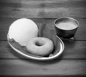 1 Idly + 1 Vade (Chutney)